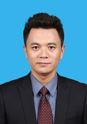 管文军