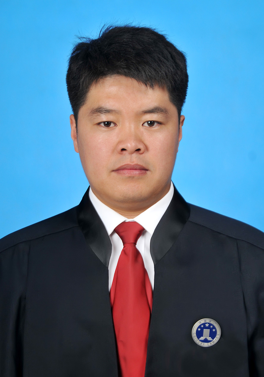 褚红臣