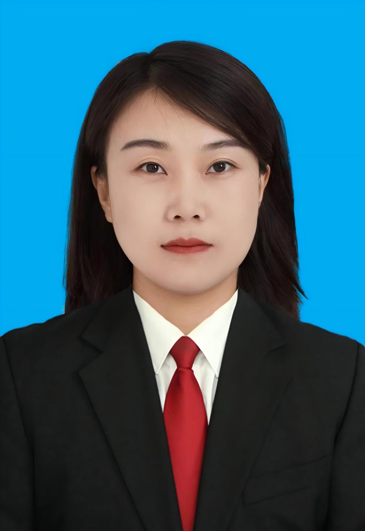 李薇
